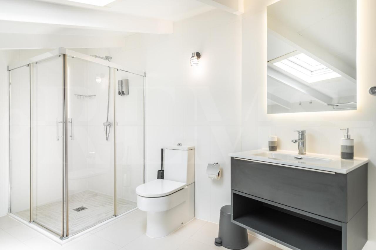 Inviting Duplex In Front Of Picasso Museum By Rems Apartment Malaga Luaran gambar