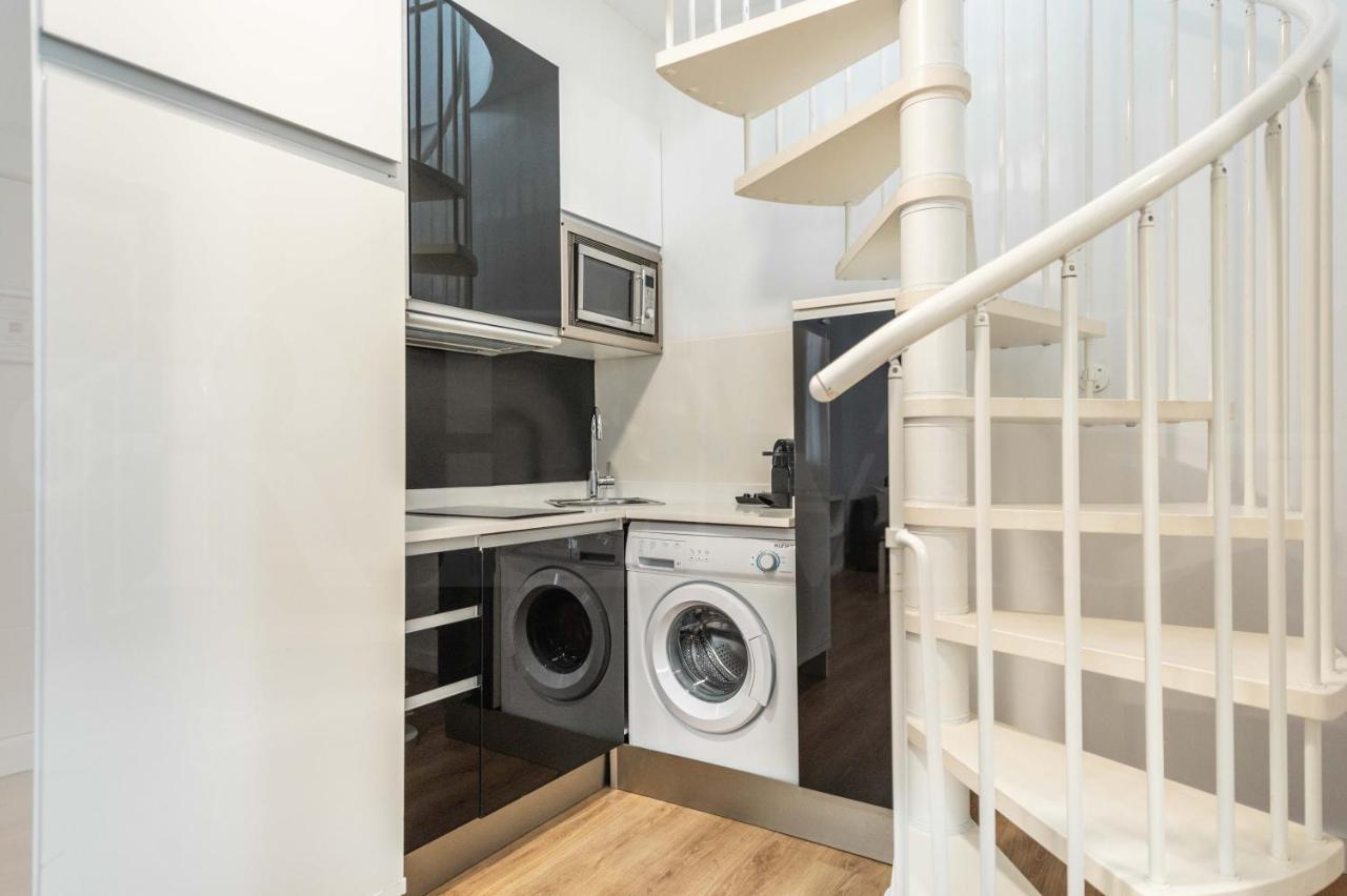 Inviting Duplex In Front Of Picasso Museum By Rems Apartment Malaga Luaran gambar