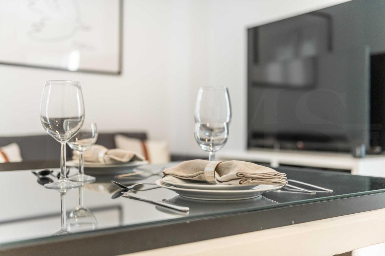 Inviting Duplex In Front Of Picasso Museum By Rems Apartment Malaga Luaran gambar